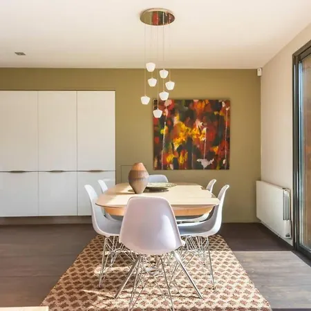 וילה Fantastic Loft 3 Bedrooms *